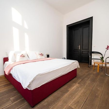 Old Town Rooms With Timeless View Sarajevo Exteriör bild